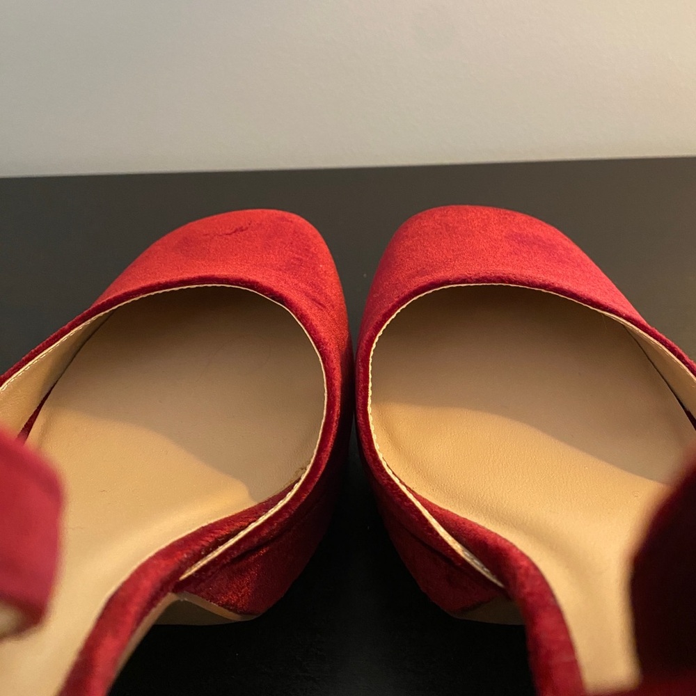 Coconuts by Matisse Misha Burgundy Red Velvet Platform Heels 👠 - Picture 7 of 16